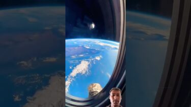 SpaceX Dragon👿Departs The ISS/Elon Musk