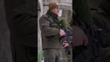 Mỹ dự kiến nối lại viện trợ quân sự cho Ukraine sau thời gian đình trệ do bất