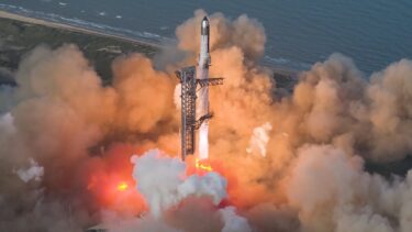 See SpaceX Starship’s 10th launch in epic 4K slow motion