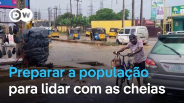 Sensibilização e redução das inundações na Nigéria