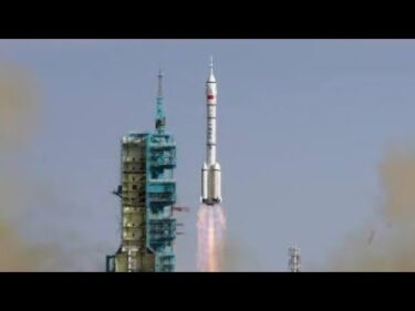 中国の宇宙船、宇宙ごみと衝突か　帰還計画を延期　天宮で半年滞在の3人飛行士」 #ニュース