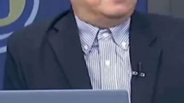 郭正亮：大陆双手插兜送走日本外交官这肯定是故意的啊！