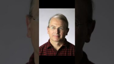 セス・ロイド　アメリカの工学者　マサチューセッツ工科大学の教授　量子コンピュータの分野で多大な業績　著書　宇宙をプログラムする宇宙