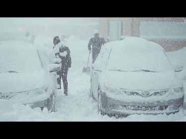 Extreme weather in USA!! Snow, winter storm causes havoc in Missouri