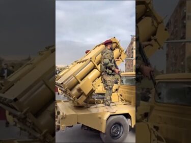 Syria’s Bold Warning: Military Parade Goes Pro-Gaza #shorts #army #defencenews