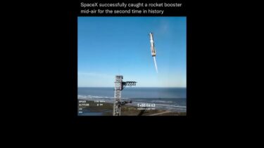 SpaceX Just Caught a Rocket Mid-Air… And It Looks Unreal 🚀 | Starship Booster